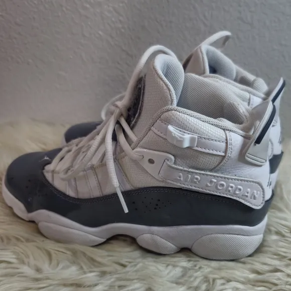 ❤️ Jordan 6 Rings Grade School Lifestyle Shoes