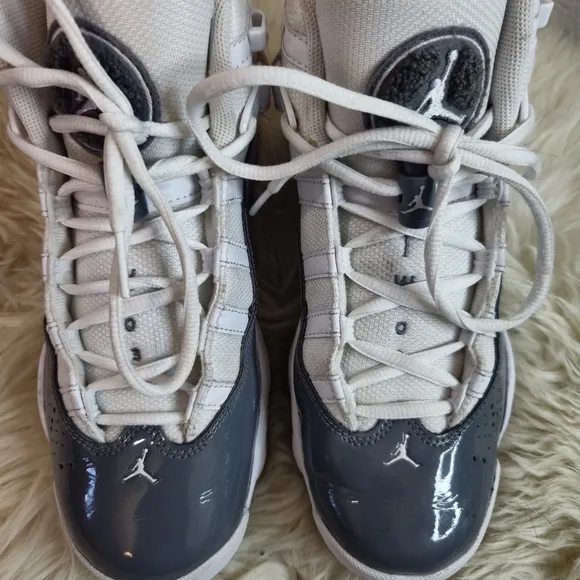 ❤️ Jordan 6 Rings Grade School Lifestyle Shoes