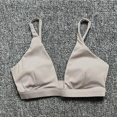 2025 Nude Deep V Neck Sport Bra Women Yoga Sets Workout Gym Scrunch High Waist Fitness Push Up Shorts Running Avtive Suits