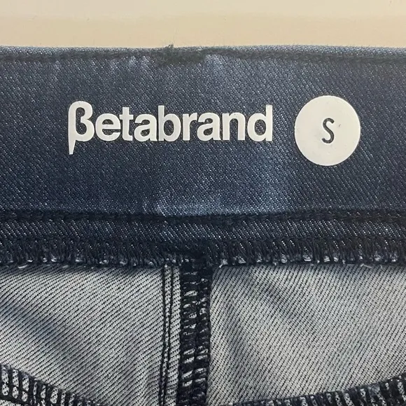 Betabrand Straight-Leg 4-Pocket Pull-On Yoga Denim Jeans