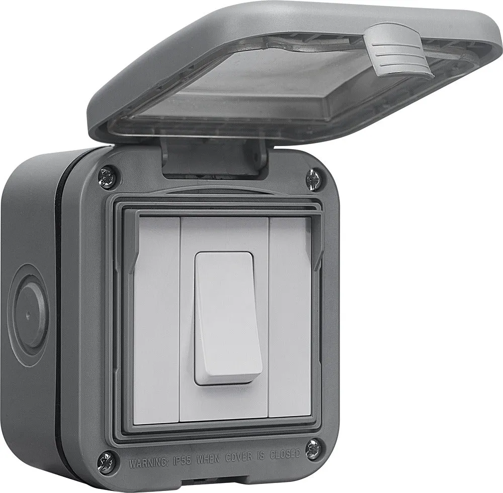 BG WPB12 Weatherproof IP55 10AX 1G 2-Way Switch