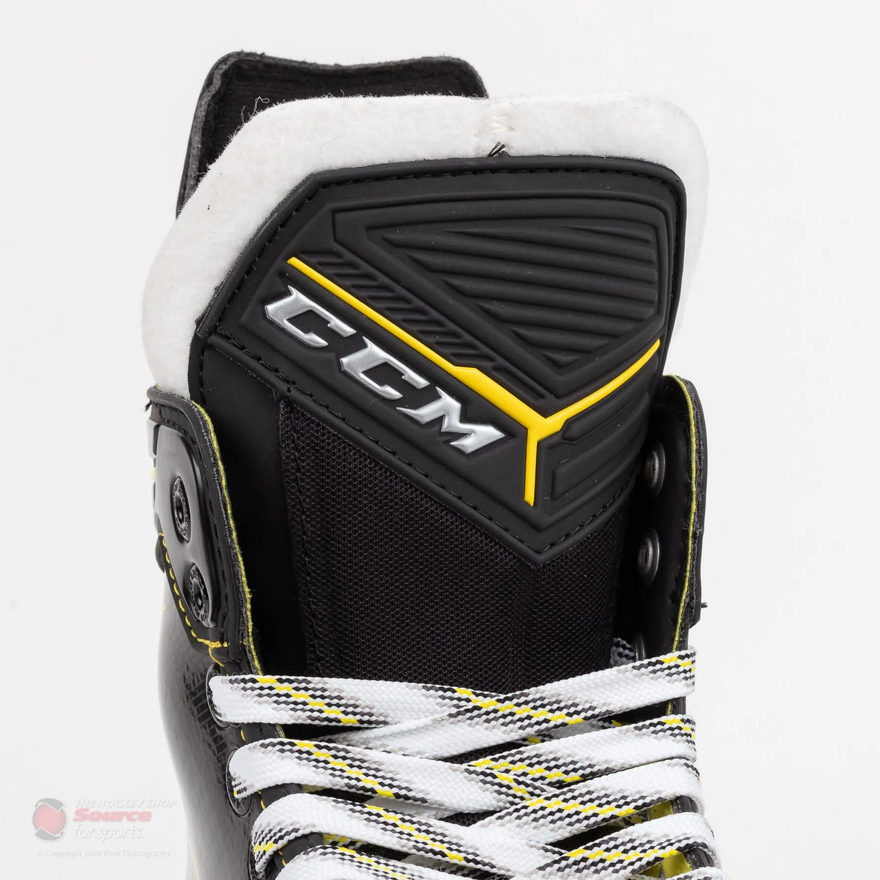 CCM Super Tacks 9370 Senior Hockey Skates