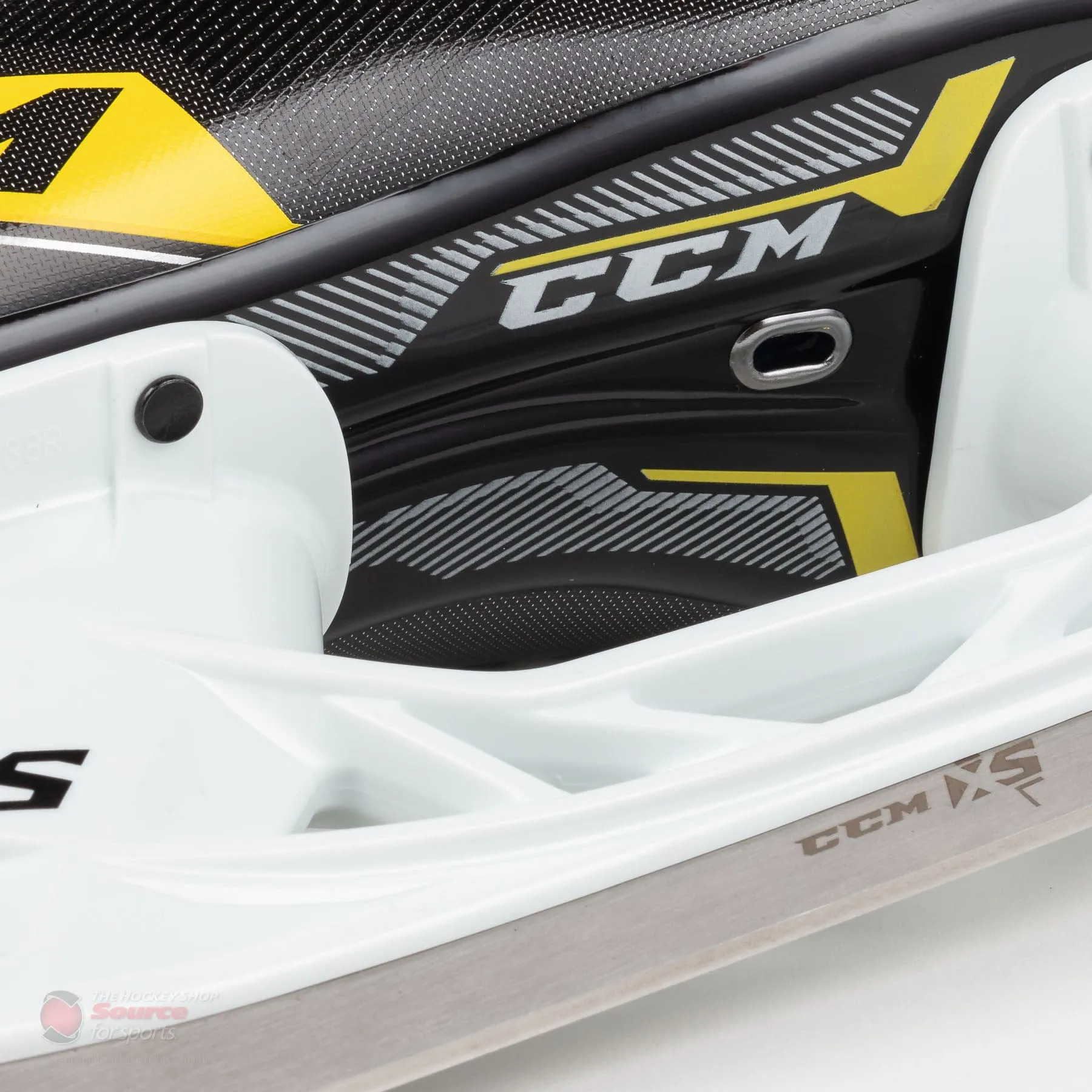 CCM Super Tacks 9380 Junior Hockey Skates