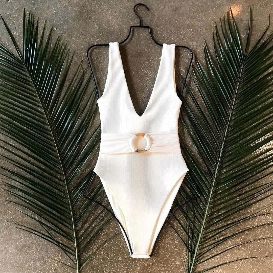 Chic Belt Ring One-Piece Swimsuit | Trendy Swimwear for Summer 2024