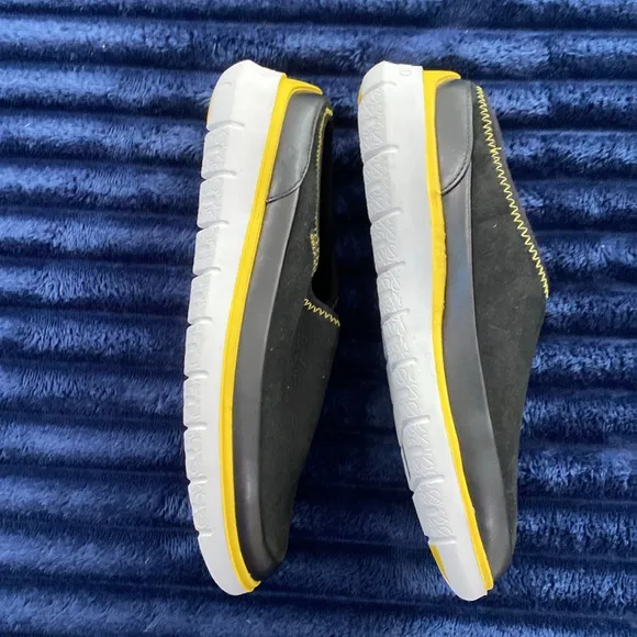 Cole Haan Zerogrand dweller slip on sheep shearling fur and suede size 9 mens