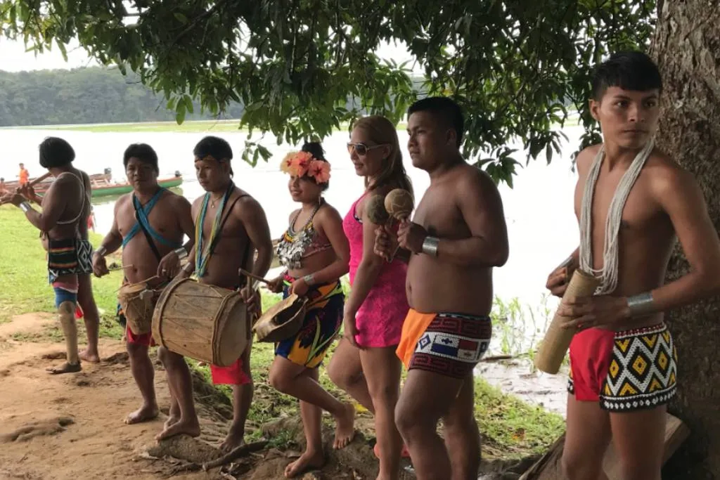 Emberá Indigenous Tribal Experience & Waterfall Hike