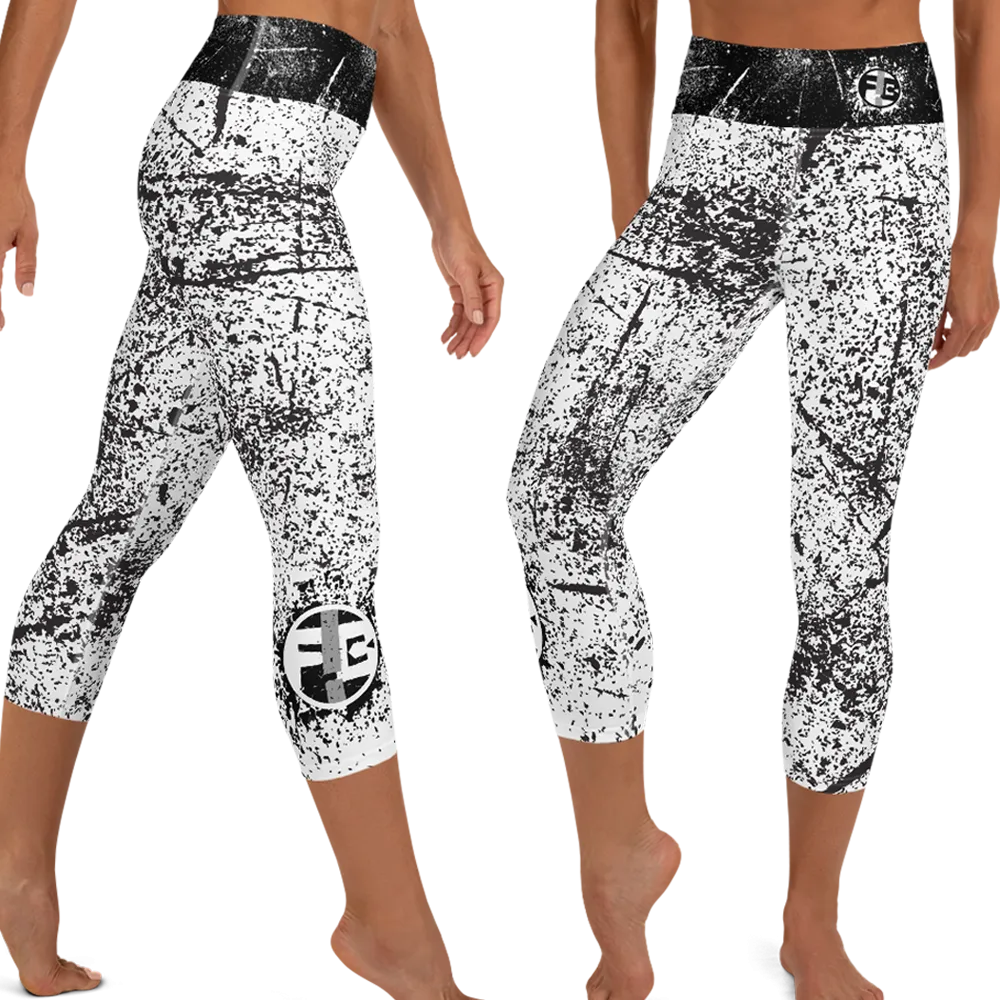 Fit Bitch - Yoga Capris - Pollocks
