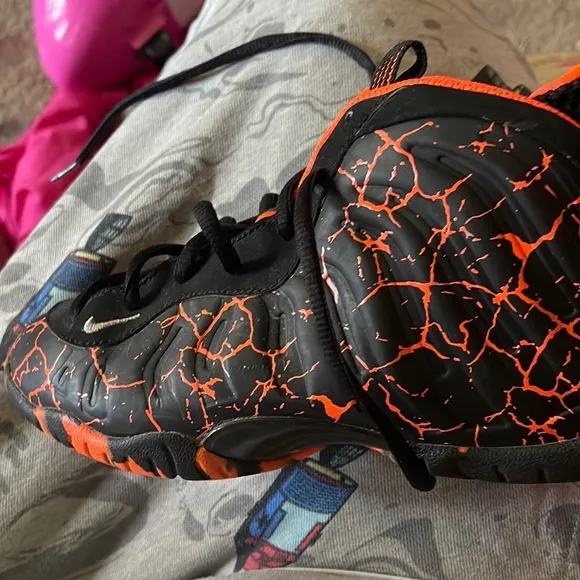 Foamposite size 3 I lightly