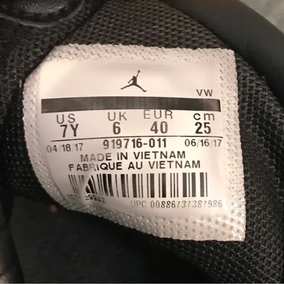 Jordan Flight LUXE (BG) Black/Anthricite Black Size 7 Youth Basketball Shoes