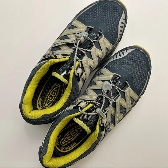 KEEN Versatrail Trail Low Hiking Shoes - Green