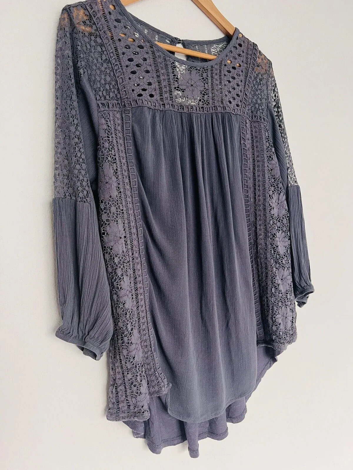 KNOX ROSE Mixed Media Flowy Top Sz L Lace Blouse Balloon Sleeves Boho
