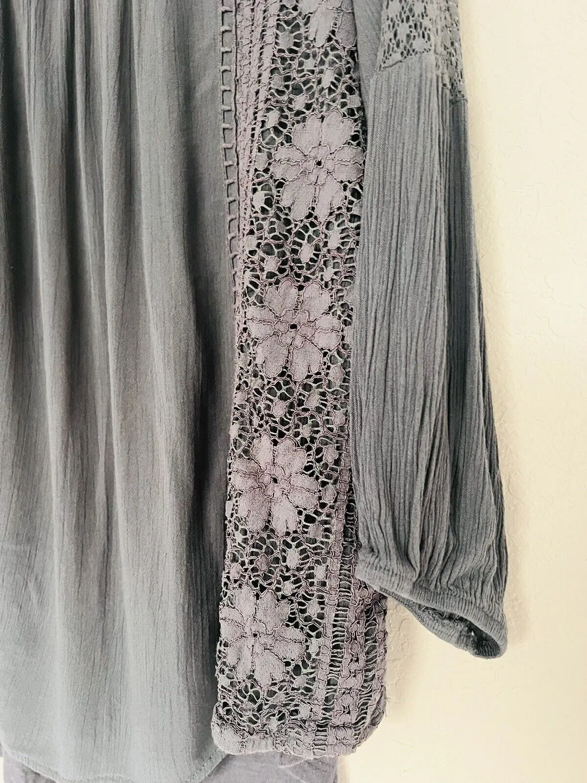 KNOX ROSE Mixed Media Flowy Top Sz L Lace Blouse Balloon Sleeves Boho