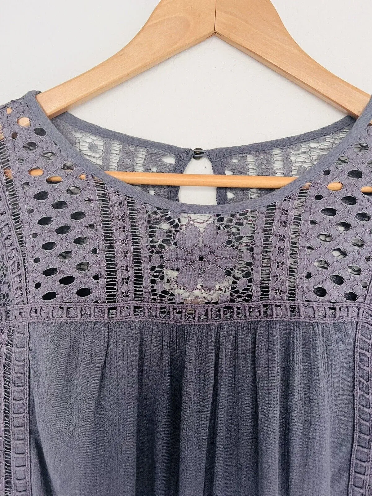 KNOX ROSE Mixed Media Flowy Top Sz L Lace Blouse Balloon Sleeves Boho