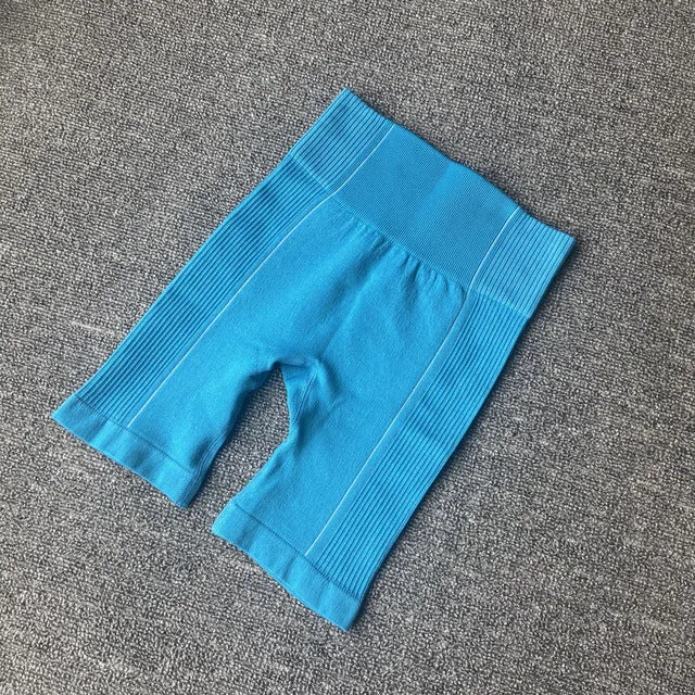 Ladies 2 Pc. StreetWear Set..