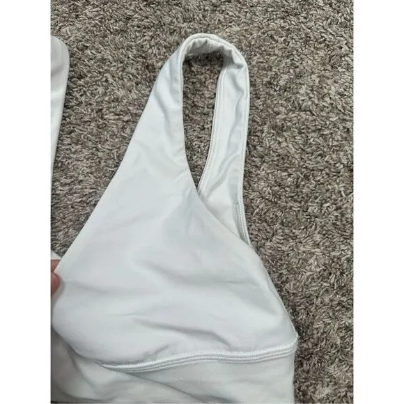Lululemon Align V-Neck Bra Light Support White Sports Bra Size 8 A/B Cup Yoga