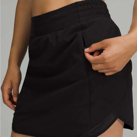 Lululemon Hotty Hot High-Rise Skirt * Lenght  14” front 16.5” back- Waist: 27”