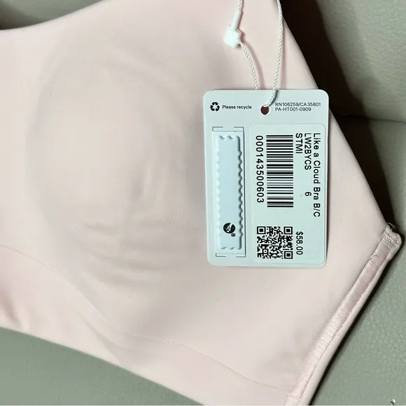 Lululemon Like a Cloud Bra Light Support, B/C Cup size 6 - Pink Haze