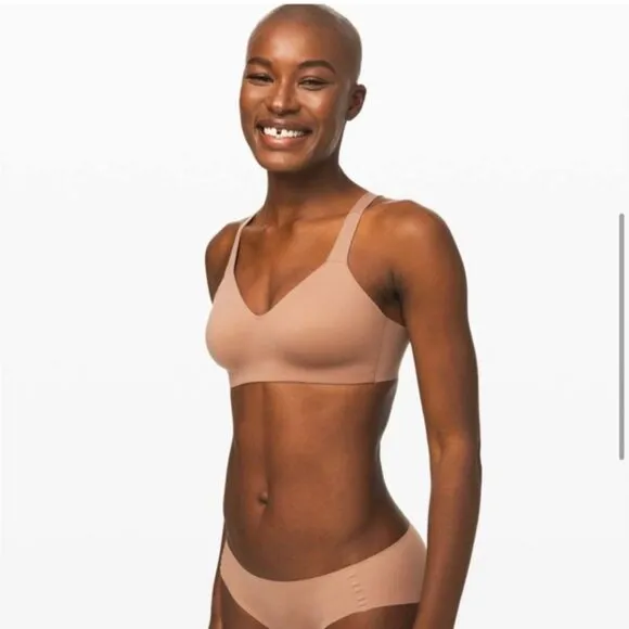Lululemon Nude/Beige Hold True Bra, Size 32DD
