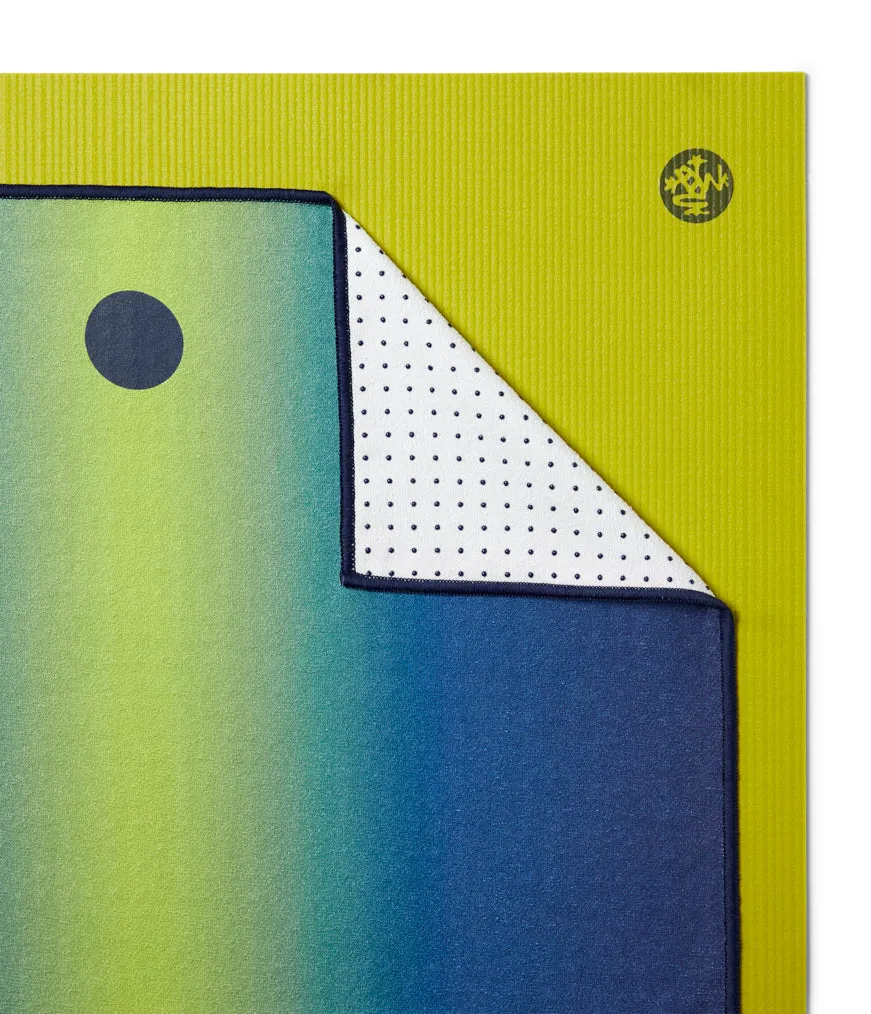 Manduka Yogitoes Skidless Yoga Mat Towel 71'' - Emerald Array 2.0