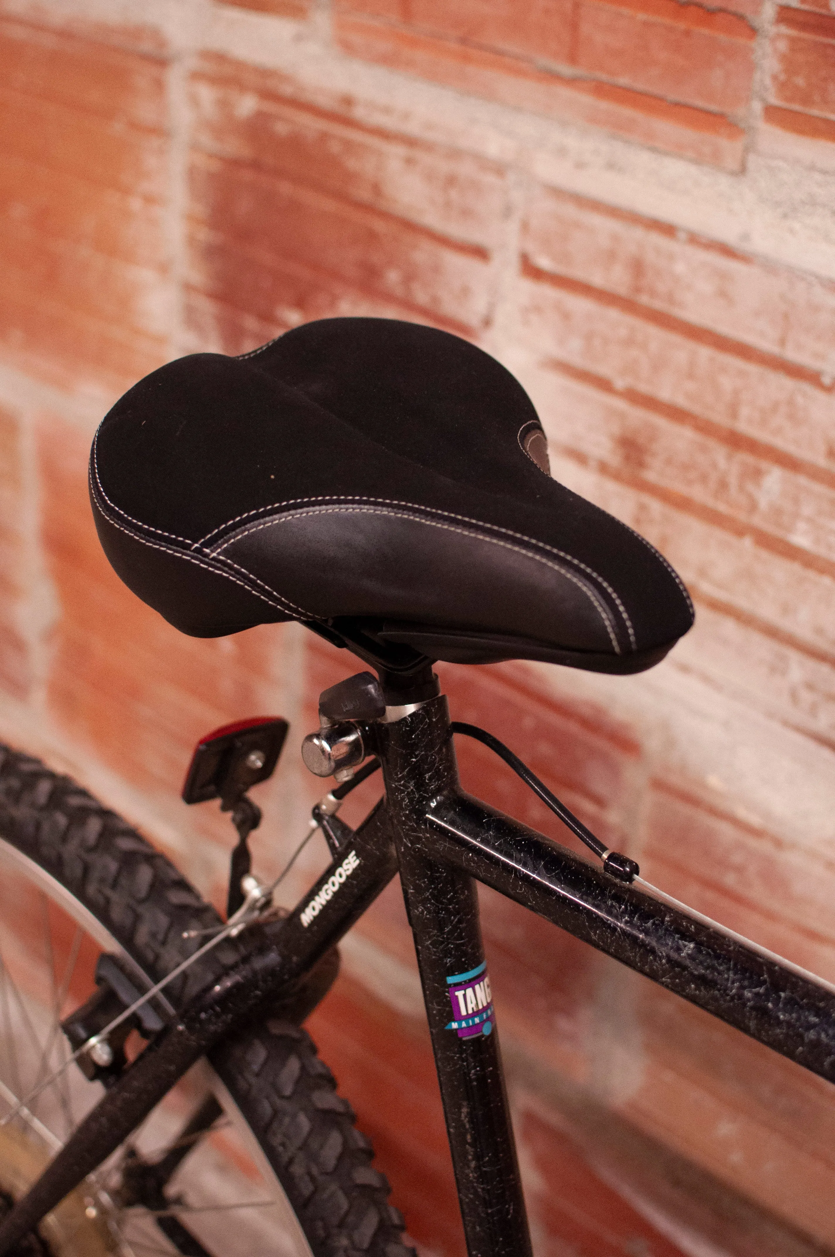 Mongoose Sycamore All Terrain Vintage rigid MTB, black, 56cm