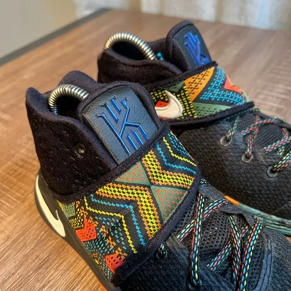 Nike Kyrie 2 GS Black History Month Black Multicolor 835944-099 size 4.5Y