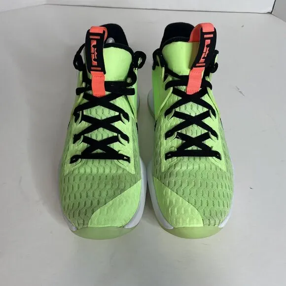 Nike Lebron Witness 5 Grinch Lime Glow Black Men's Basketball Sz 9 - CQ9380-300
