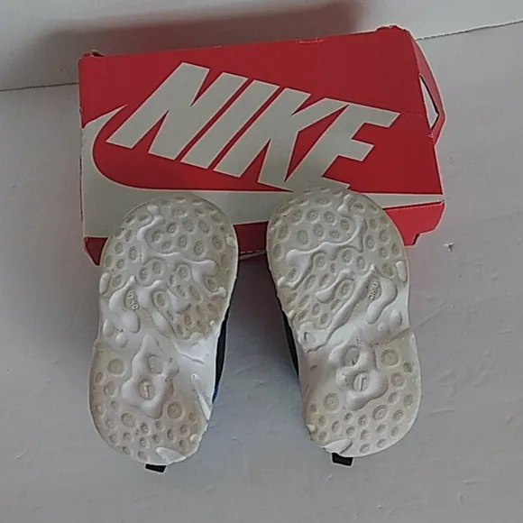 NIKE TODDLER TANJUN SNEAKERS 👟