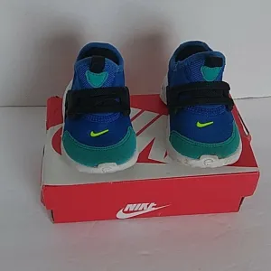 NIKE TODDLER TANJUN SNEAKERS 👟