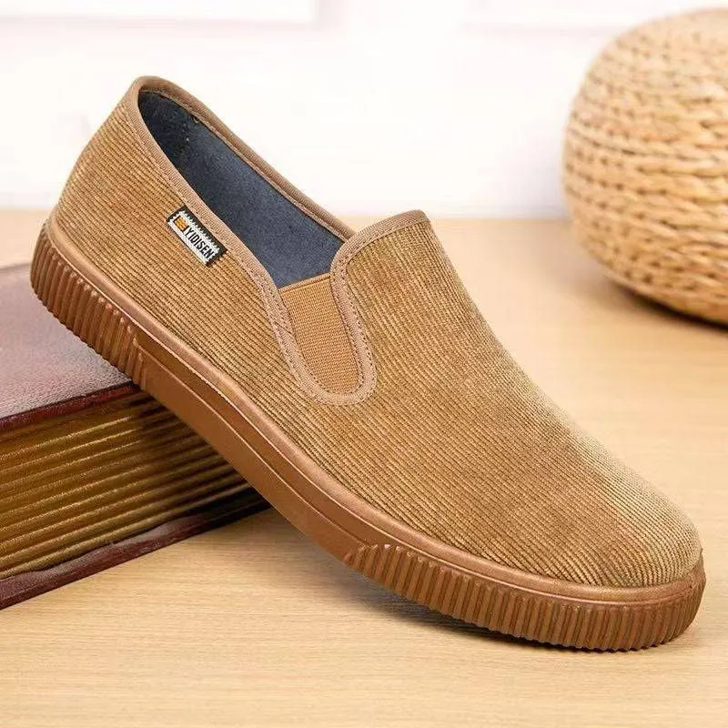 Soft and breathable sole shoes for men