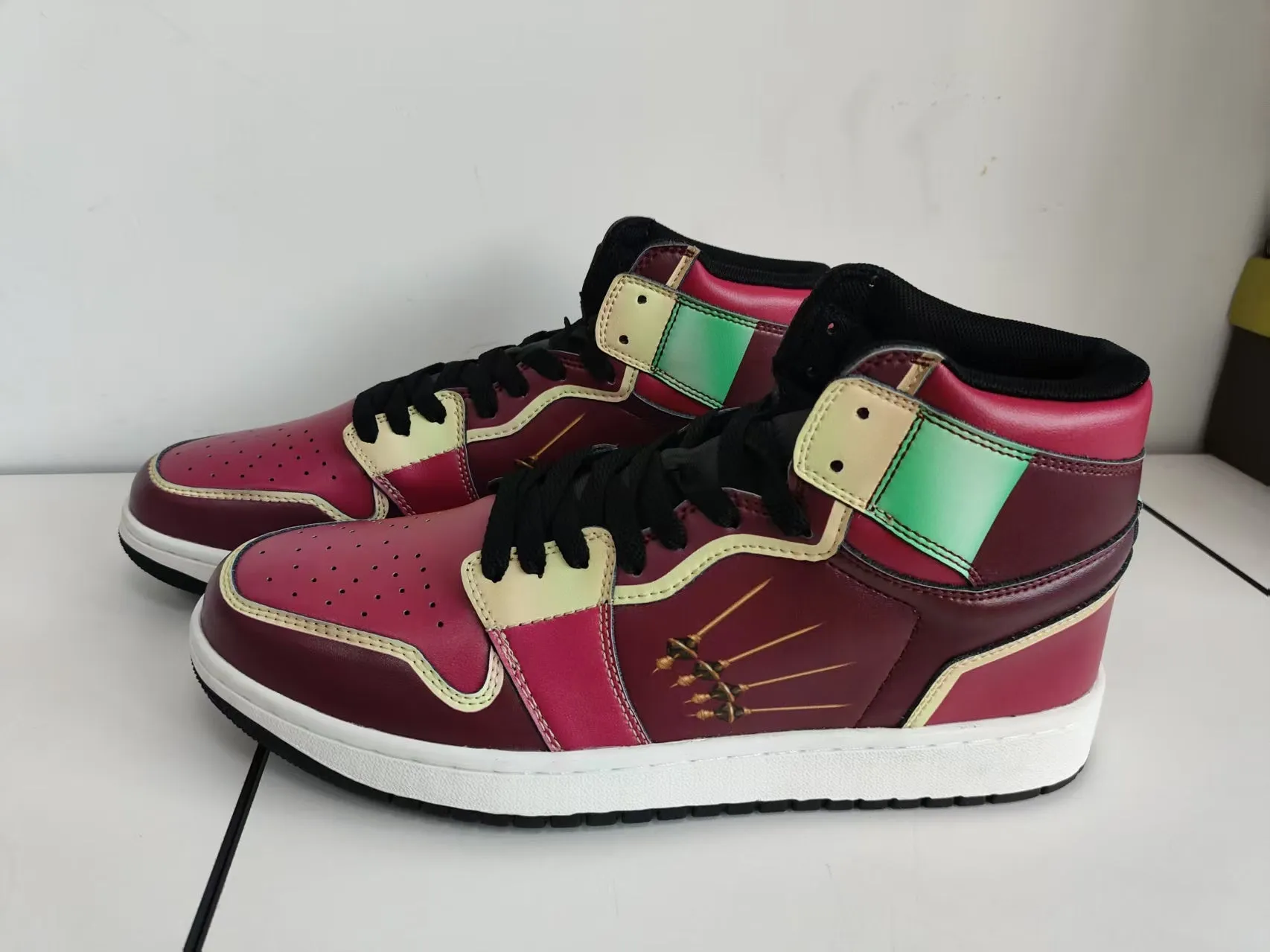 T7 Alisa Equil Street Kicks - 2P