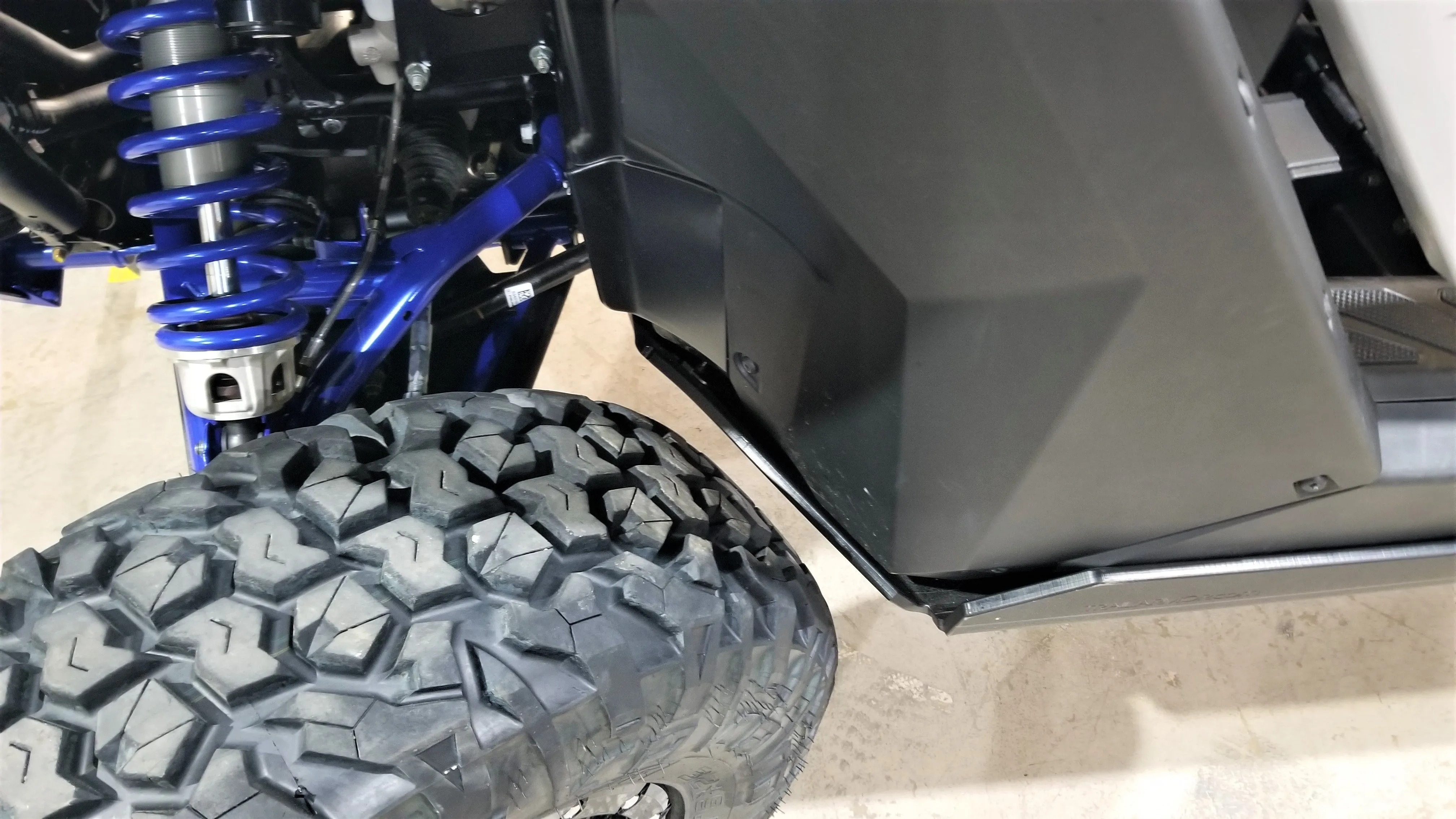 Trail Armor Polaris RZR XP PRO Full Skids with Integrated Sliders or Trimmed for Extreme Kick Out Nerf Sliders 2020 - 2025