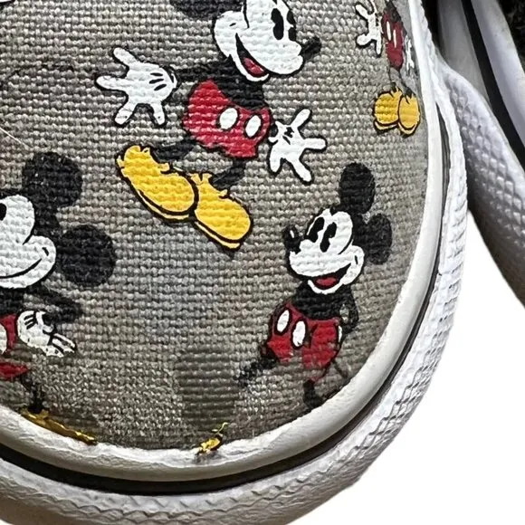 Vans Sz 4.5 Limited Edition Disney Mickey Mouse Shoes