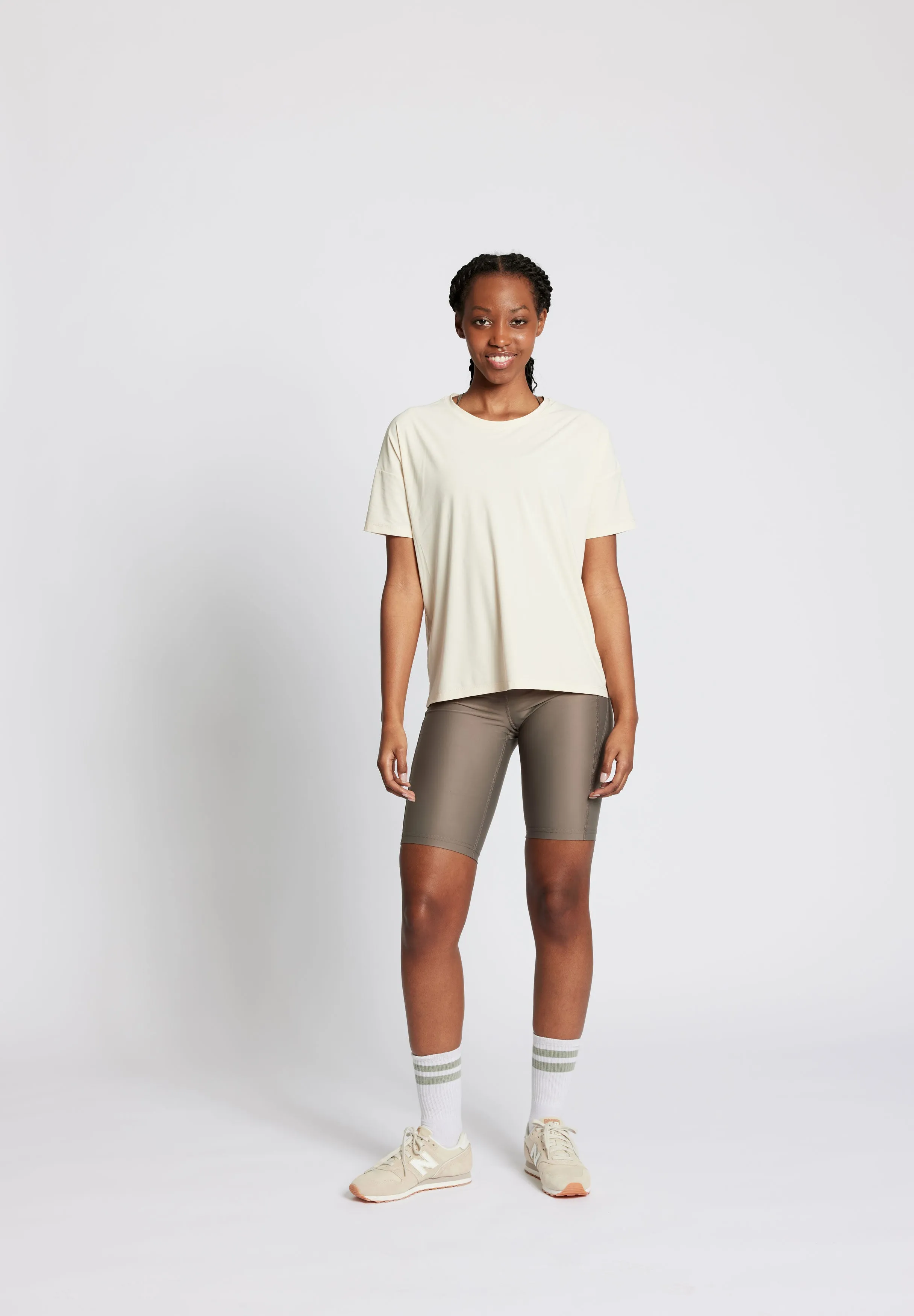 Vela Loose tee - sand