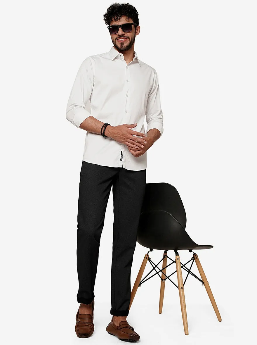 White Solid Slim Fit Casual Shirt | JadeBlue