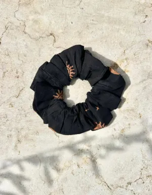 Yoga Scrunchie - Mystic Black